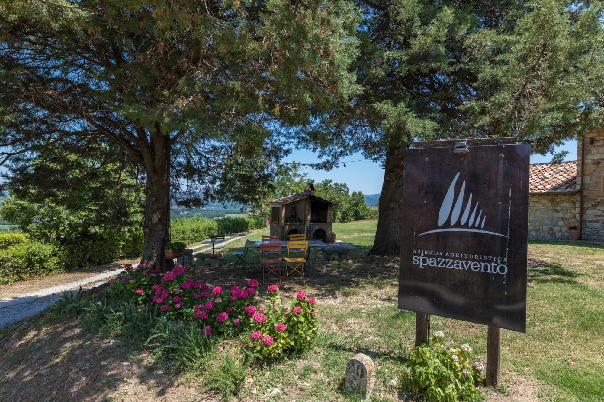 Agriturismo Spazzavento Palazzone Exterior foto