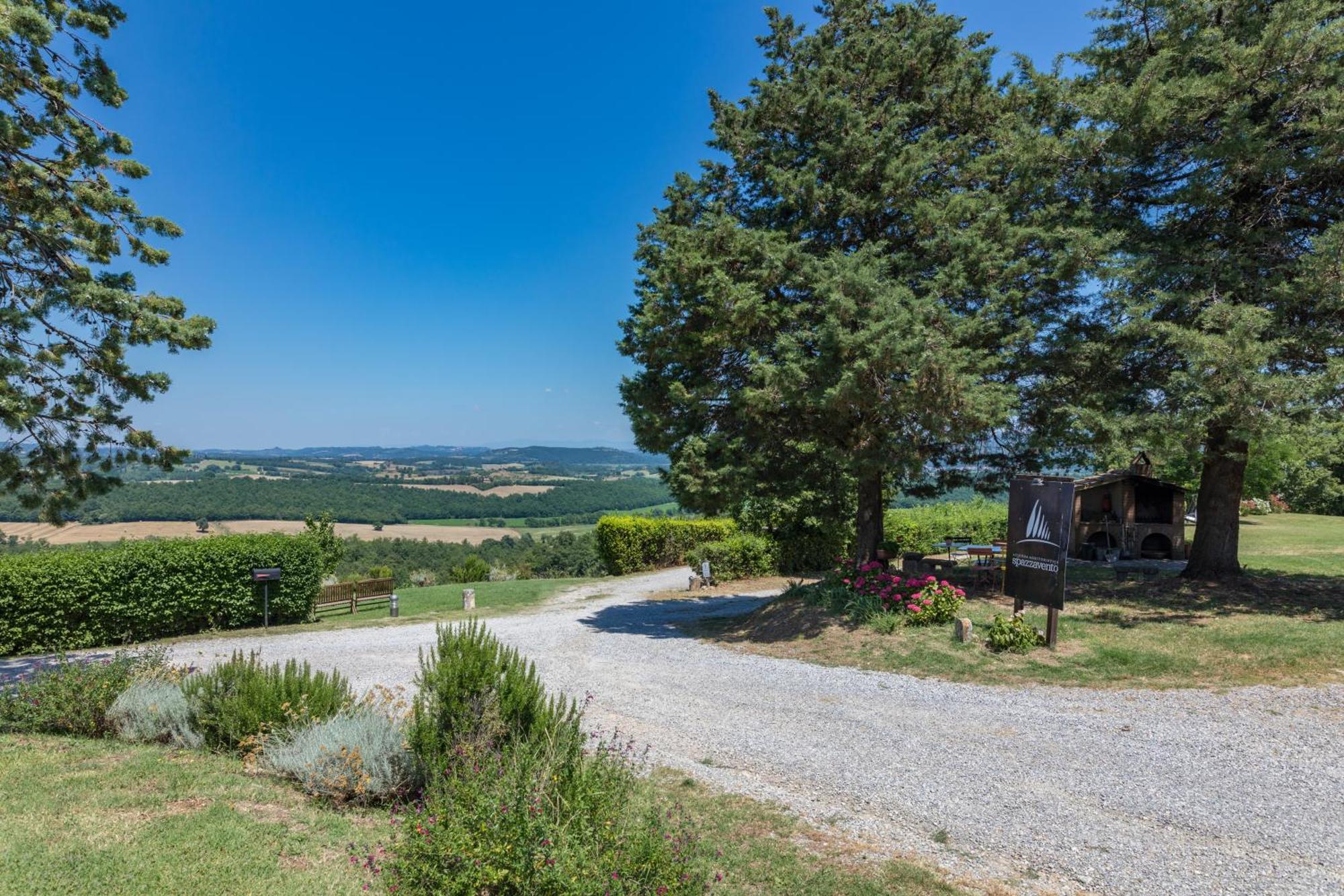 Agriturismo Spazzavento Palazzone Exterior foto